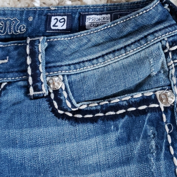 Miss Me Jean's.  Size 30. - Picture 3 of 6